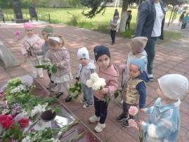 День Победы — один из самых важных праздников в нашей стране. День Победы — один из самых важных праздников в нашей стране.